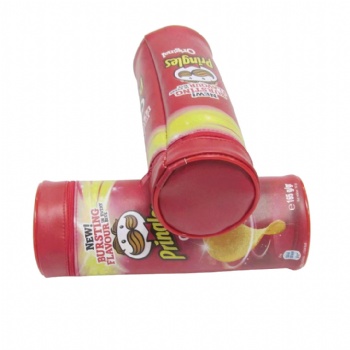 Cylindrical pencil case（pringles）