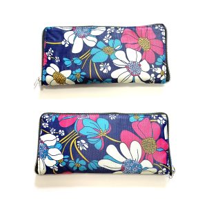 Coordinated floral zipper pouch for foldable tote bag