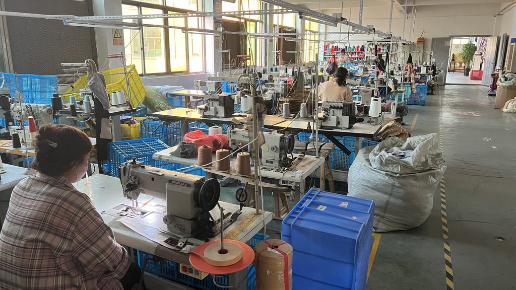 Bincai factory workshop production line for custom fabric bags